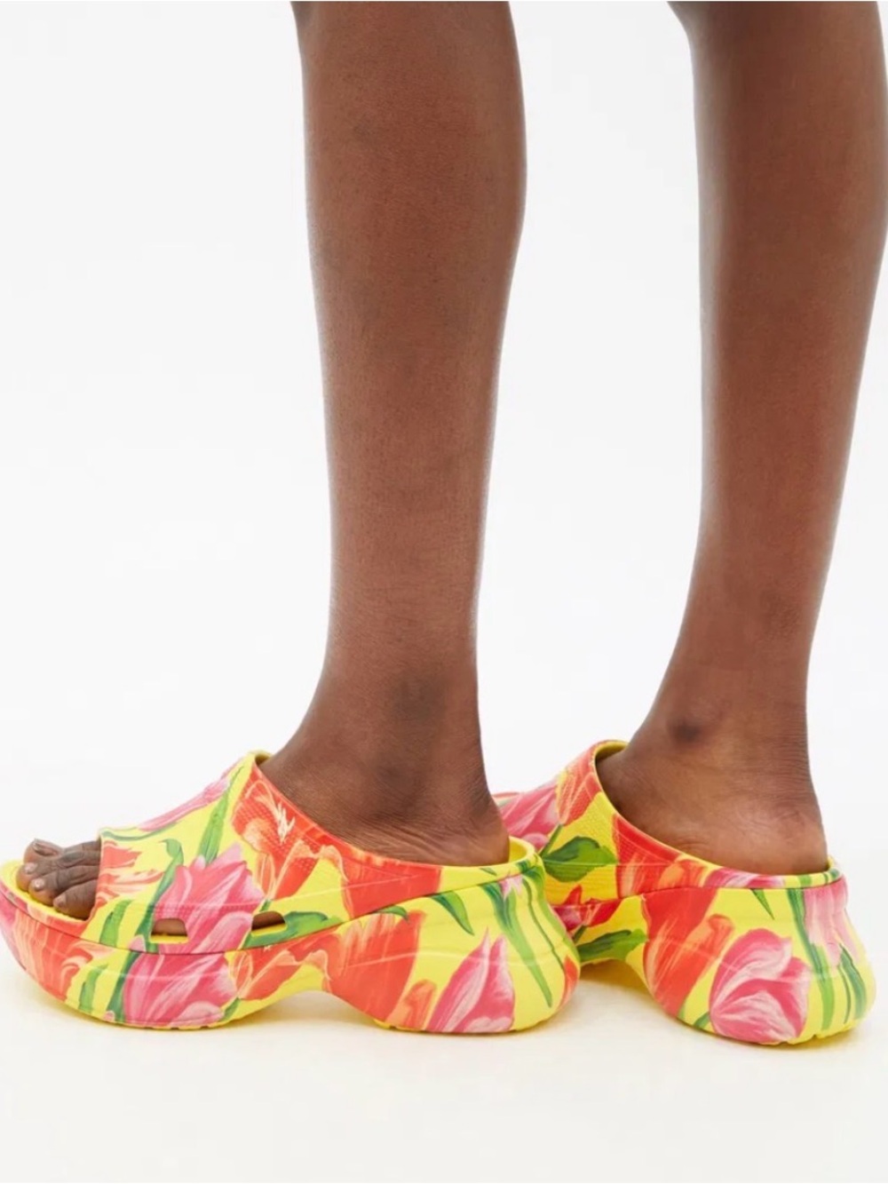 Balenciaga x Crocs tulip print 🌷